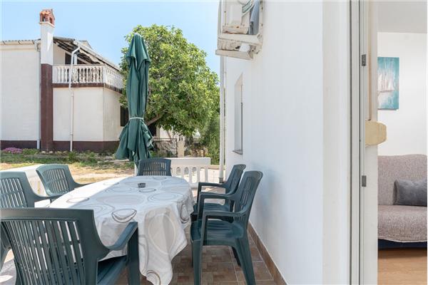 Apartment A3, for 6 persons