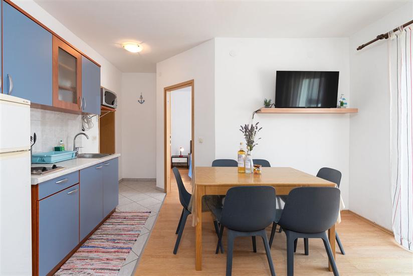 Apartment A3, for 6 persons