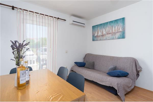 Apartment A3, for 6 persons