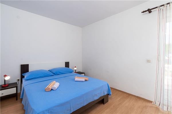 Apartment A3, for 6 persons