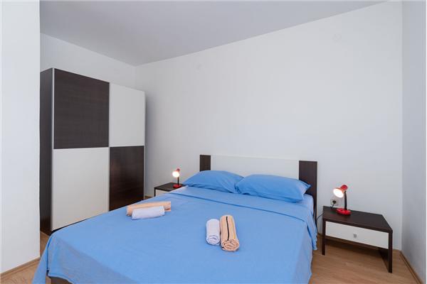 Apartment A3, for 6 persons