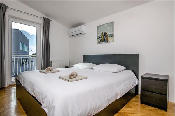 Apartment A1, for 6 persons