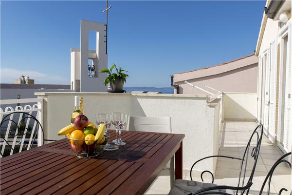 Apartment A1, for 6 persons