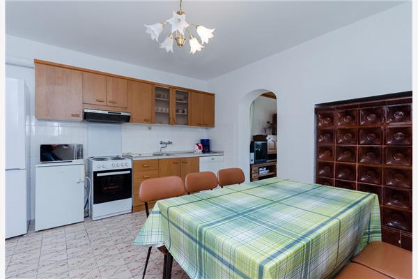 Apartment A1, for 8 persons