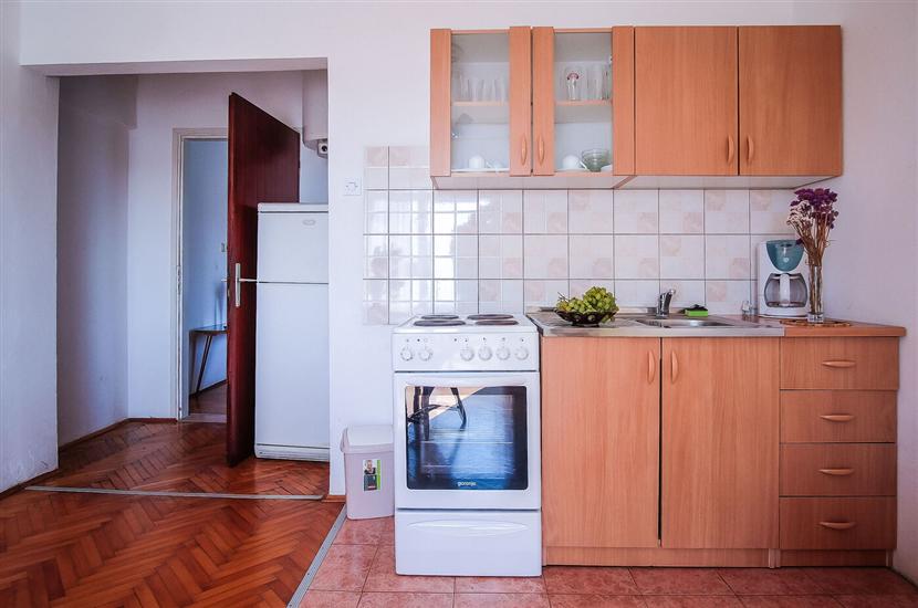 Apartment A2, for 5 persons