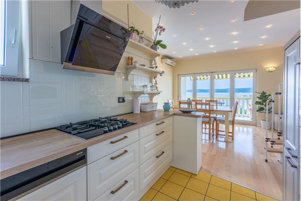 Apartment A6, for 4 persons