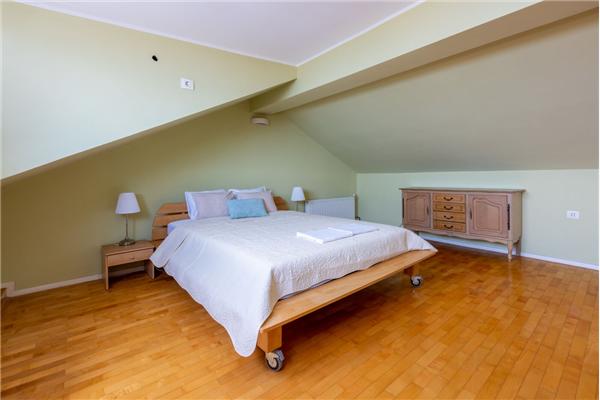 Apartment A6, for 4 persons