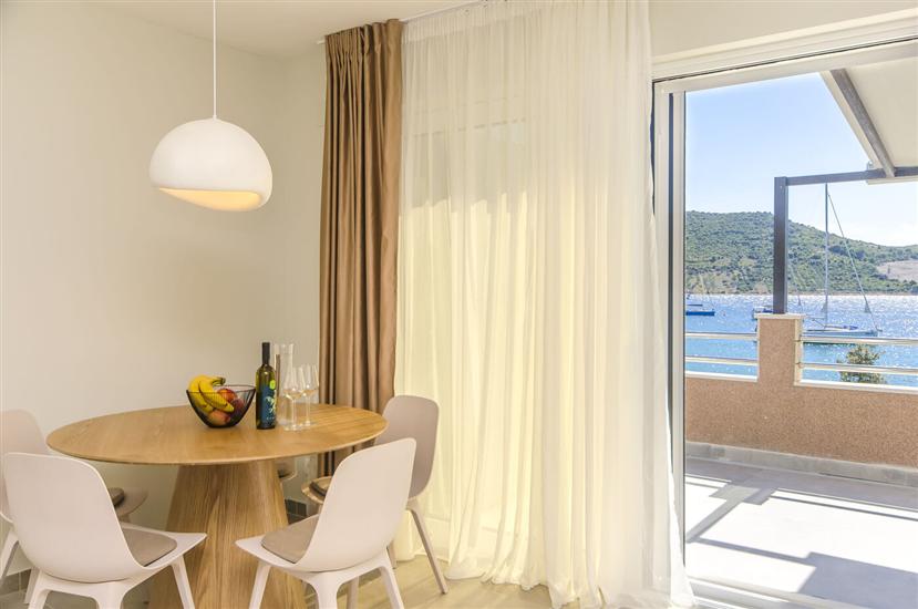 Apartment A2, for 4 persons