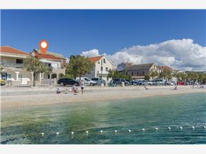 Apartment Danijela Primosten, Size 50.00 m2, Airline distance to the sea 10 m, Airline distance to town centre 100 m