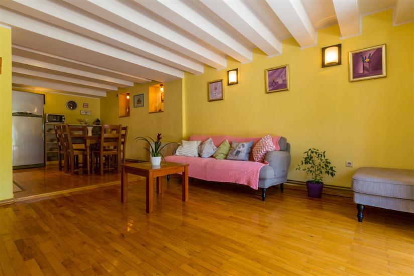 Apartment A7, for 3 persons