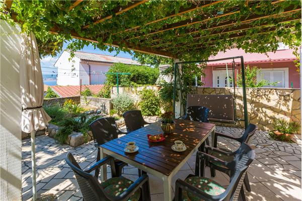 Apartment A7, for 3 persons