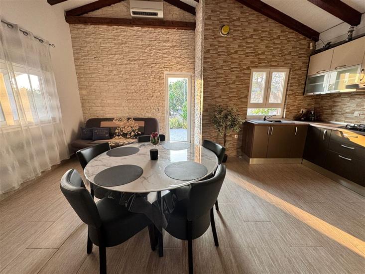 House K1, for 5 persons