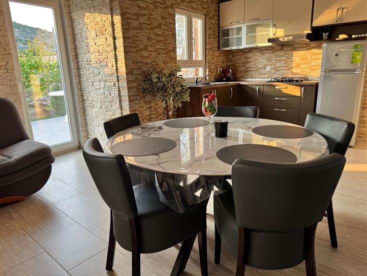 House K1, for 5 persons