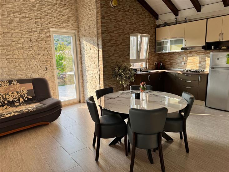 House K1, for 5 persons