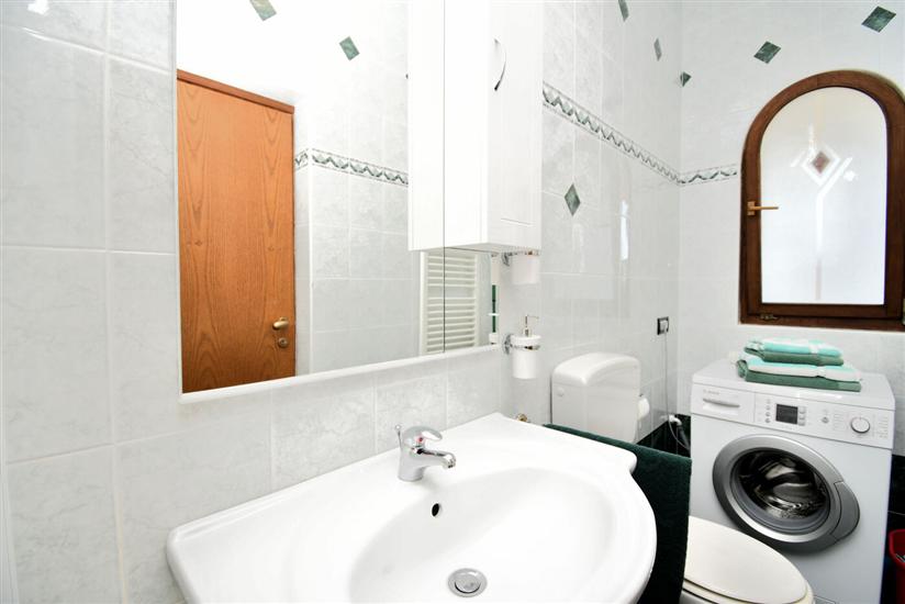 Apartment A1, for 2 persons