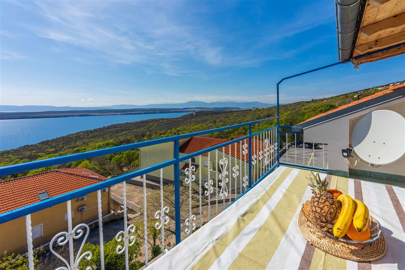 Apartment A3, for 5 persons