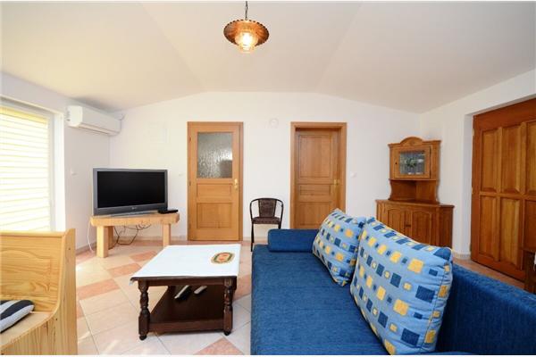 Apartment A3, for 5 persons