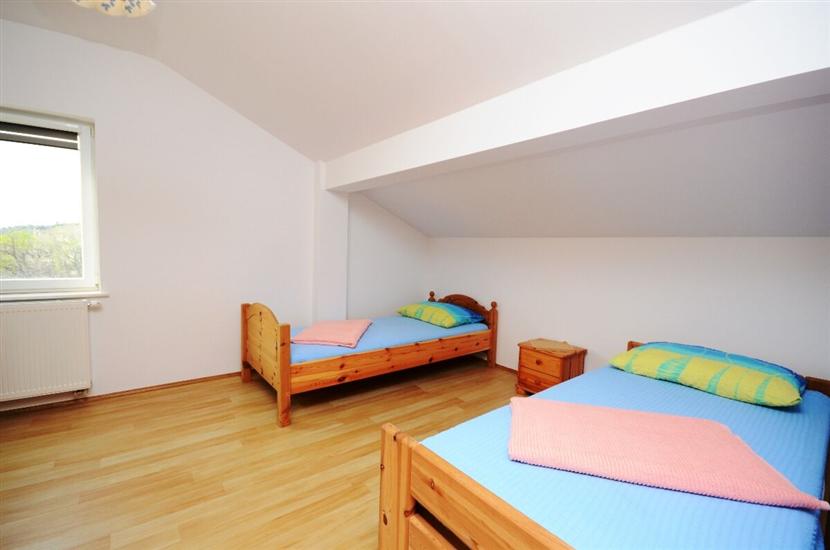 Apartment A3, for 5 persons