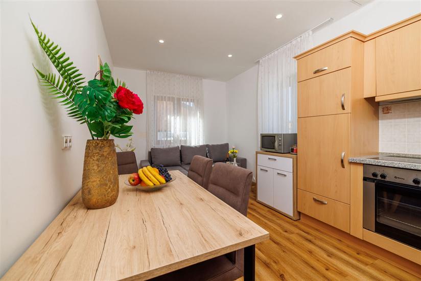 Apartment A1, for 4 persons