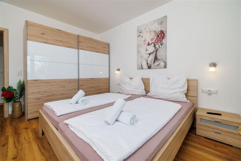 Apartment A2, for 3 persons