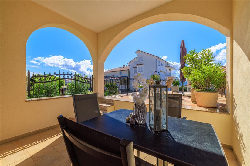 Apartment A2, for 3 persons