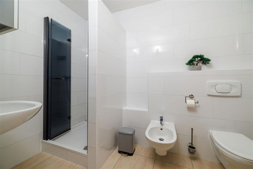 Apartment A4, for 3 persons