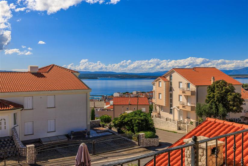 Apartment A4, for 3 persons