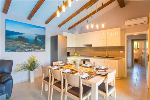 House K1, for 8 persons