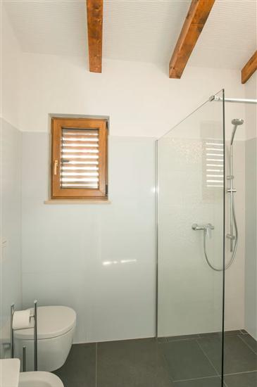 House K1, for 8 persons