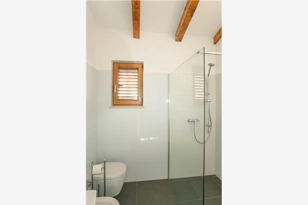 House K1, for 8 persons