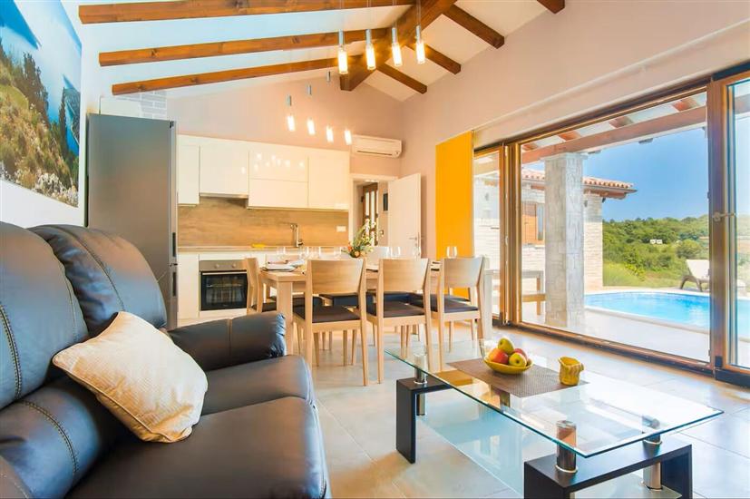 House K1, for 8 persons