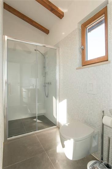 House K1, for 8 persons