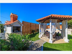 Accommodation with pool Kvarners islands,BookPavilionFrom 193 €