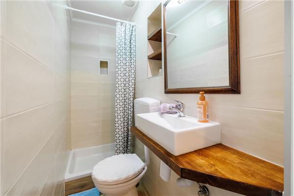 Apartment A1, for 5 persons