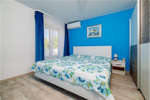 Apartment A1, for 5 persons