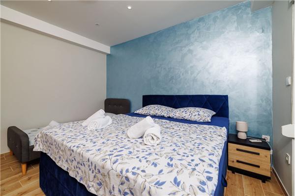 Apartment A2, for 8 persons