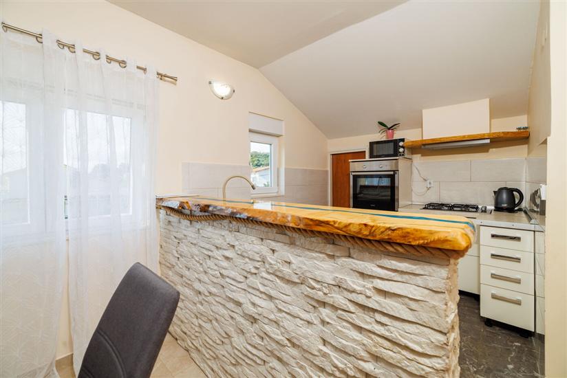 Apartment A2, for 8 persons