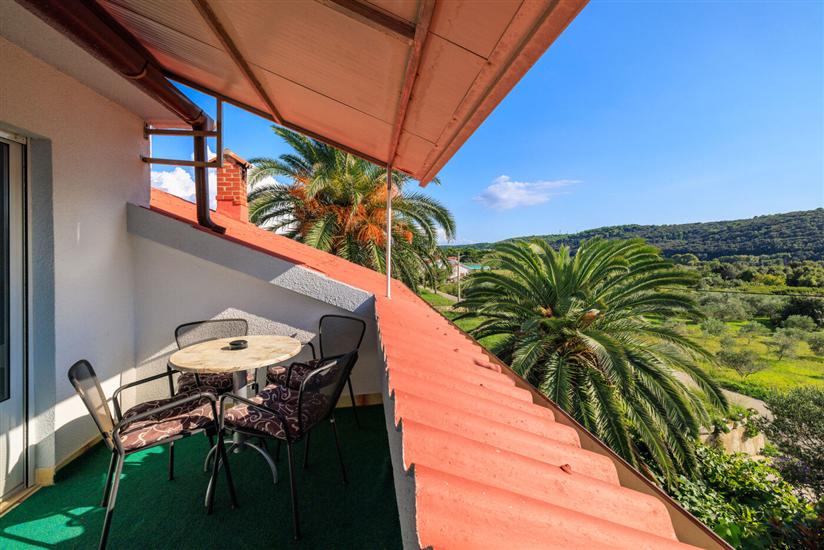 Apartment A2, for 8 persons