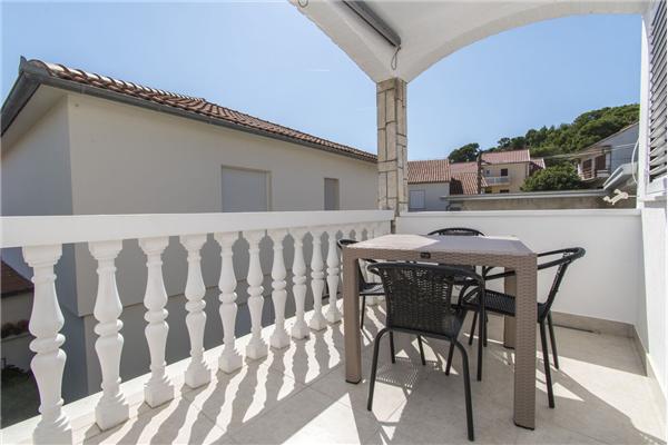 Apartment A1, for 4 persons