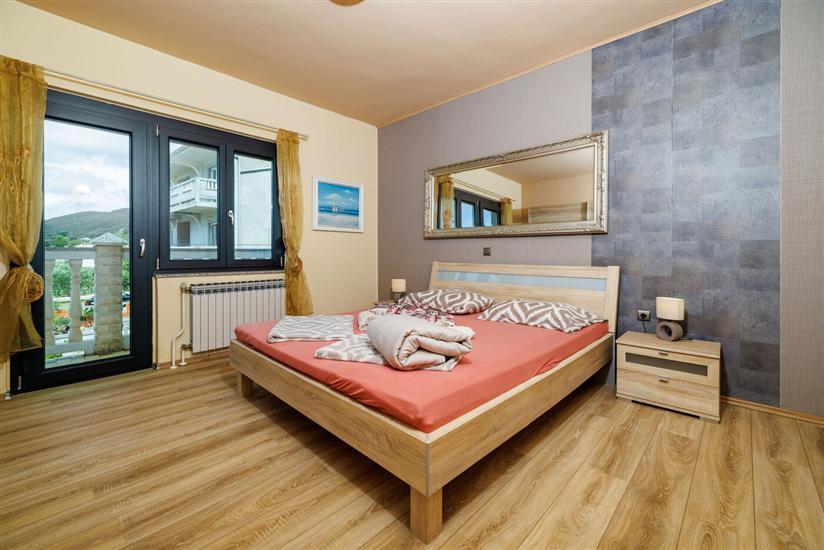 Apartment A1, for 2 persons