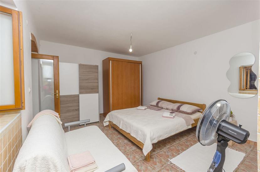 House K1, for 6 persons