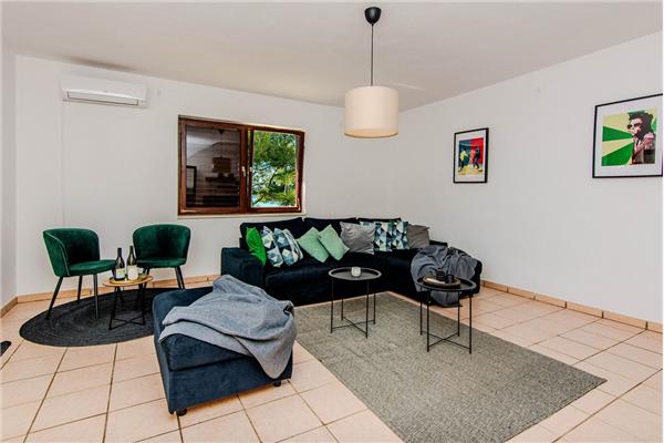 House K1, for 8 persons