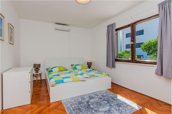 House K1, for 8 persons