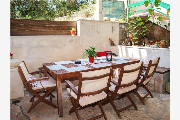 Apartment A1, for 6 persons