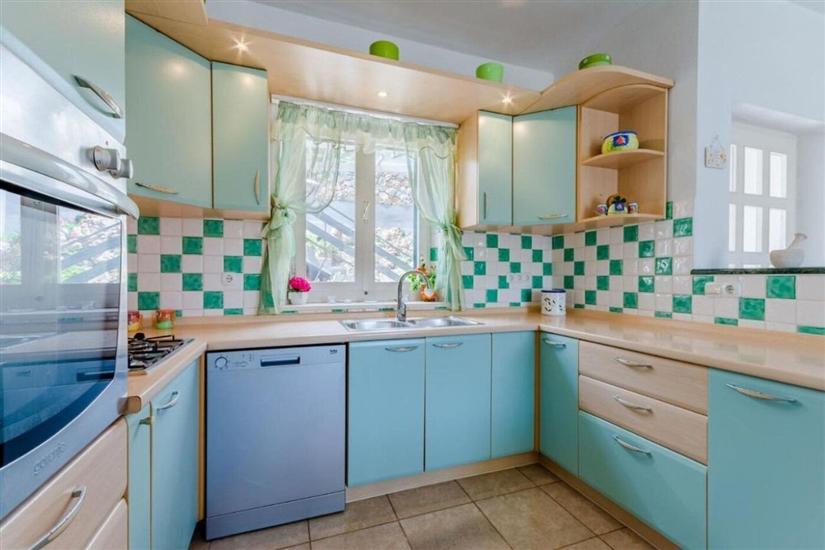 Apartment A1, for 6 persons