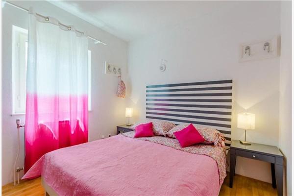 Apartment A1, for 6 persons