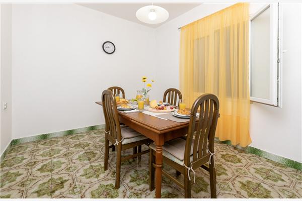 Apartment A1, for 4 persons