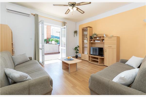 Apartment A1, for 4 persons
