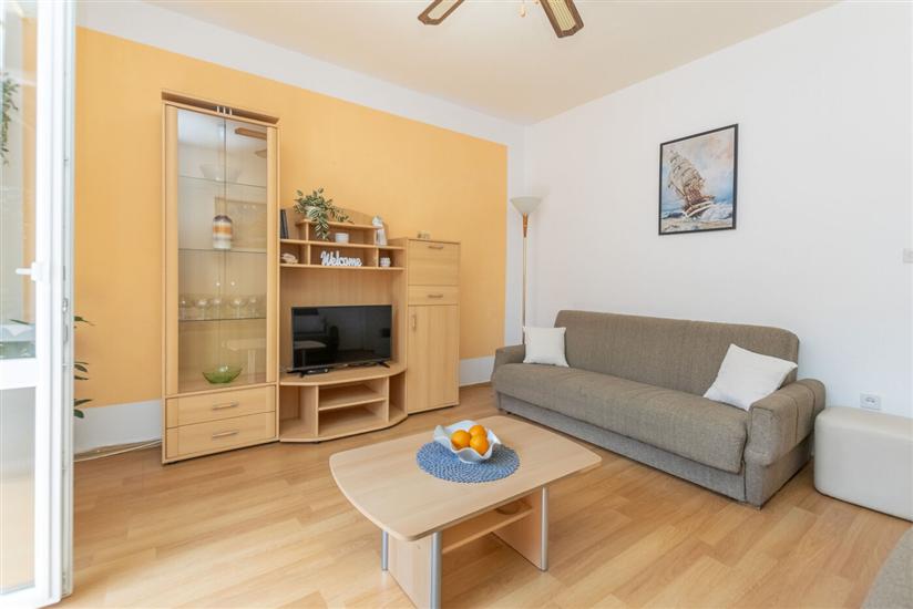 Apartment A1, for 4 persons