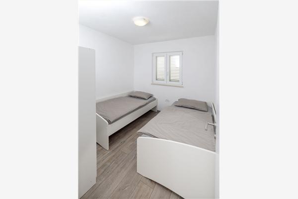 House K1, for 5 persons